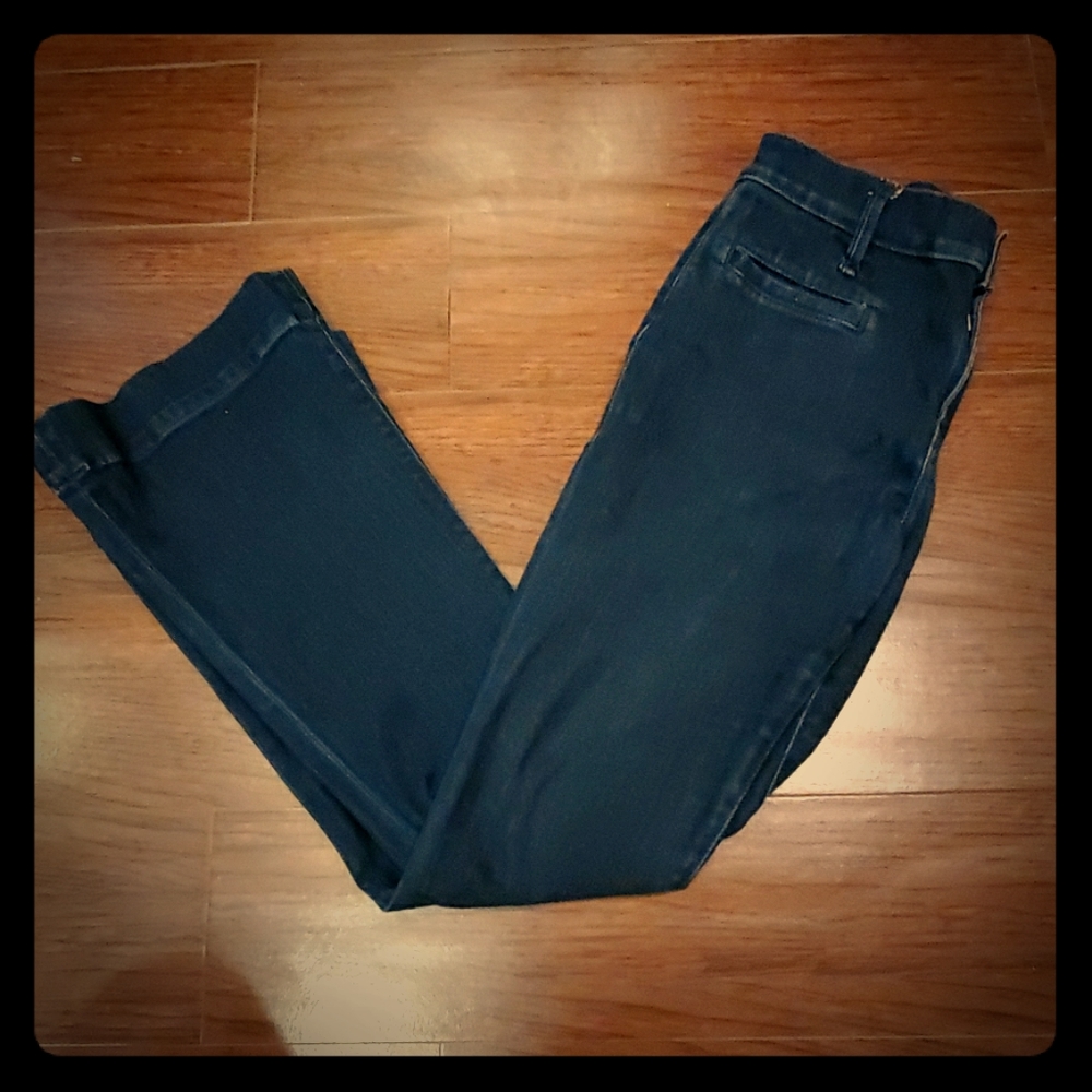Slim Flare Express Jean's Mia-Mid Rise